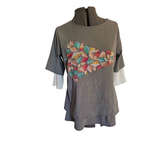 Timorra Artsy Gray Blouse With Layered Pleated Sleeves & Vibrant Embroidery XXL - Picture 1 of 11